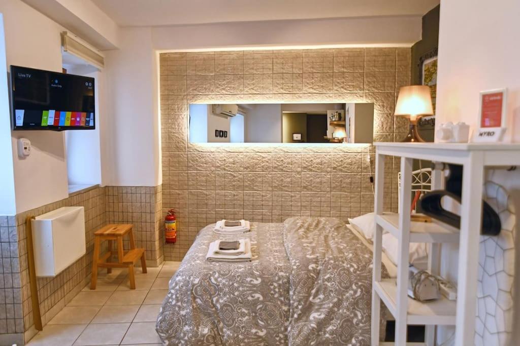 #Tyrtaiou Modern Design Studio Mytilíni Buitenkant foto