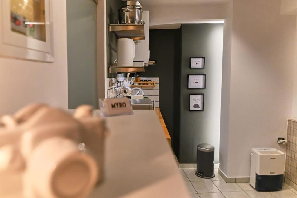#Tyrtaiou Modern Design Studio Mytilíni Buitenkant foto